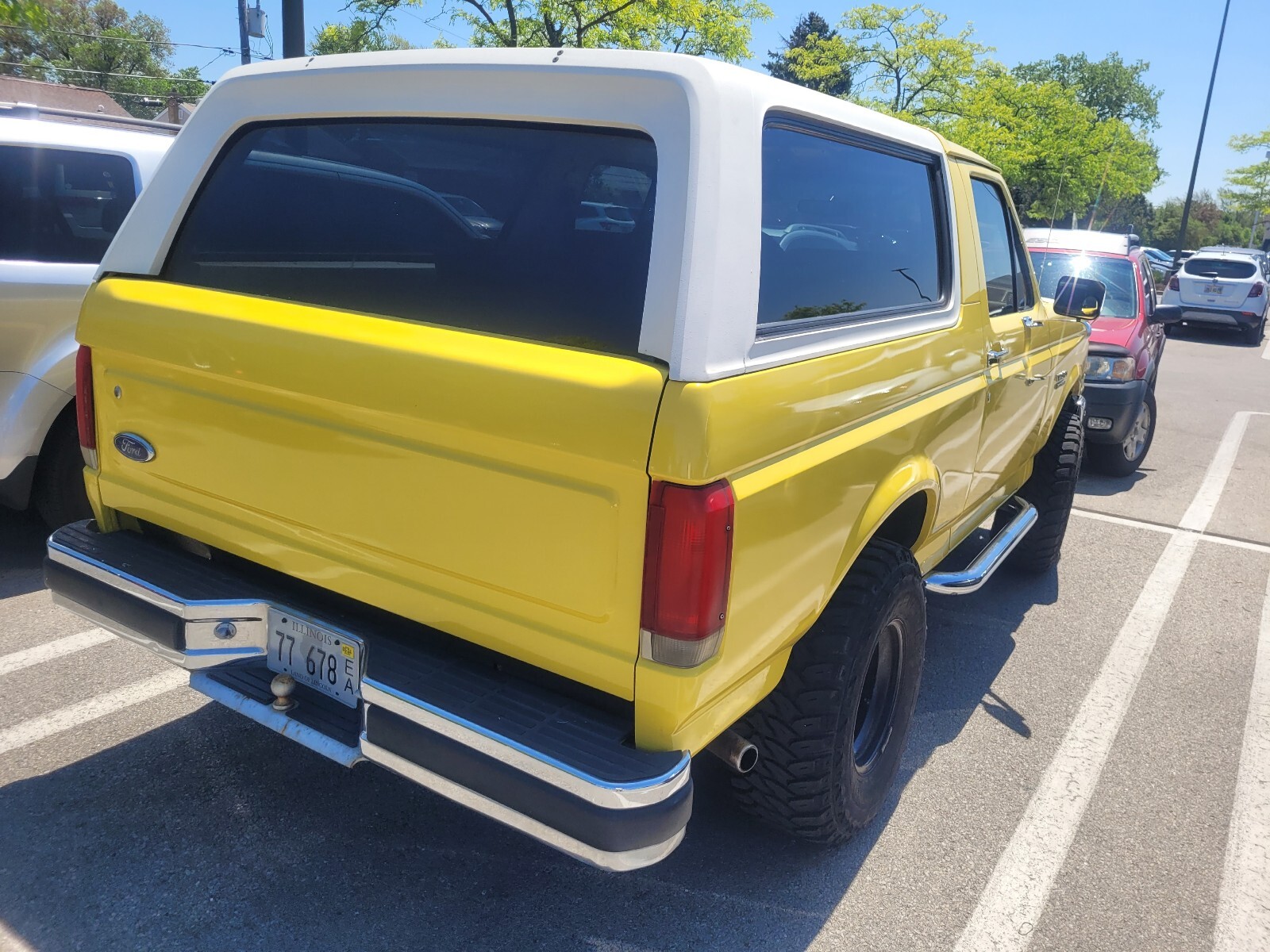 Ford-Bronco-1988-2