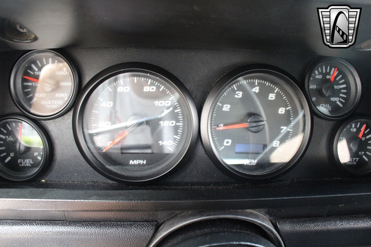 Ford-Bronco-1988-20