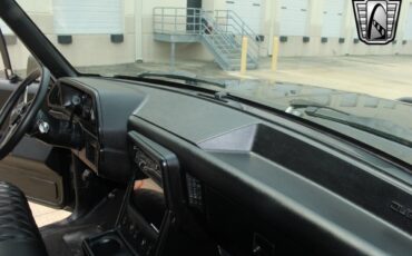 Ford-Bronco-1988-26