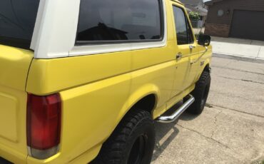 Ford-Bronco-1988-4