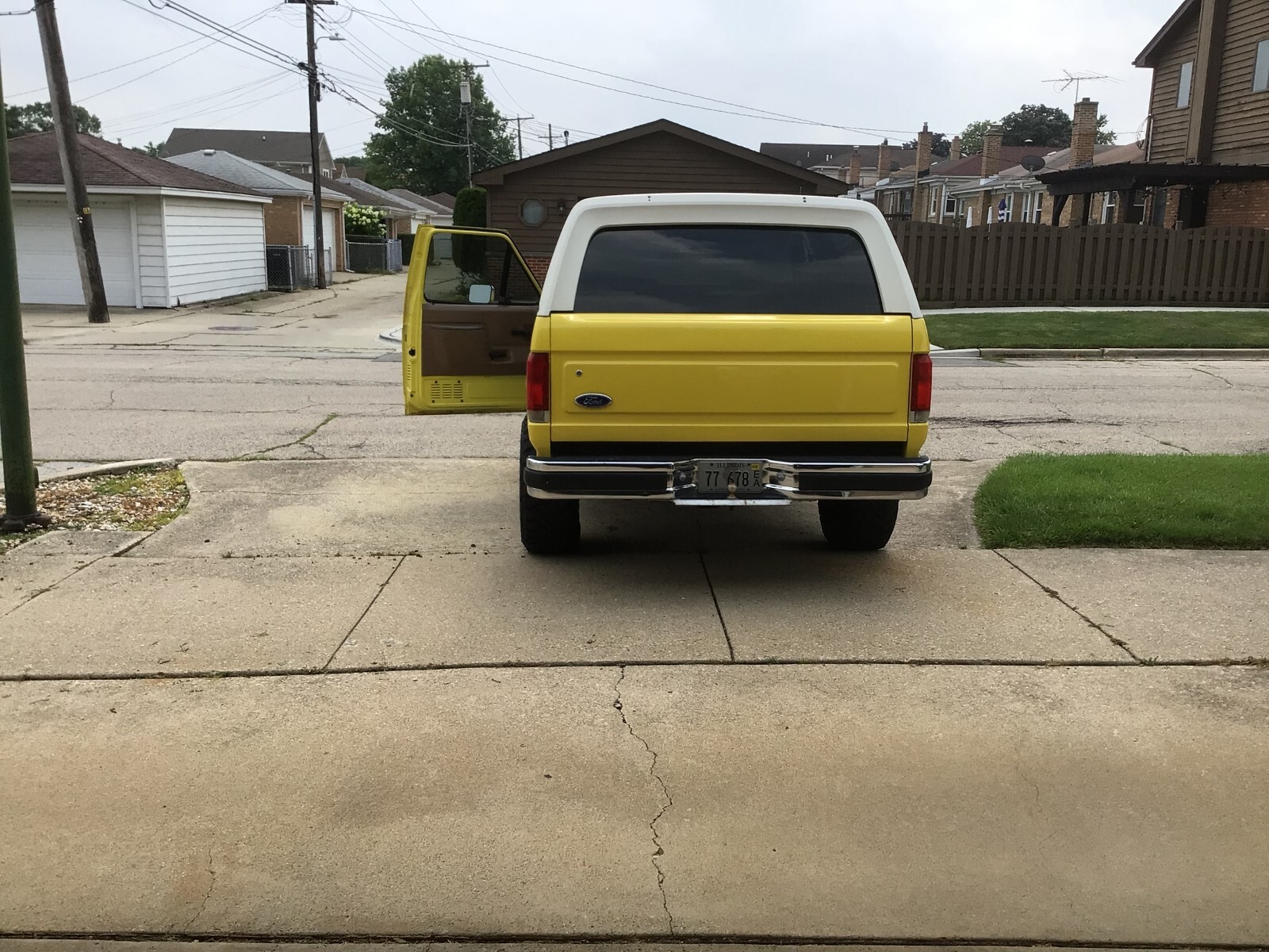 Ford-Bronco-1988-6