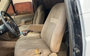 Ford-Bronco-1989-10
