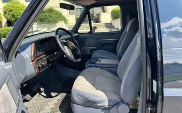 Ford-Bronco-1989-10