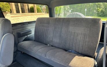 Ford-Bronco-1989-11