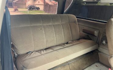 Ford-Bronco-1989-13