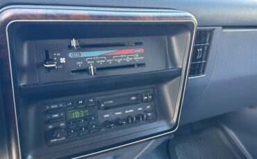 Ford-Bronco-1989-14