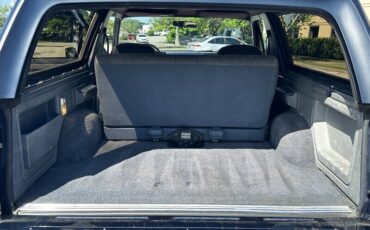 Ford-Bronco-1989-16