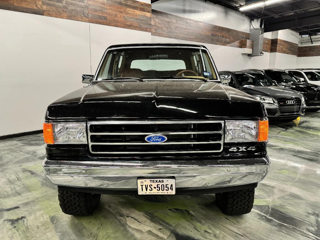 Ford-Bronco-1989-2d-Utility-4wd-1