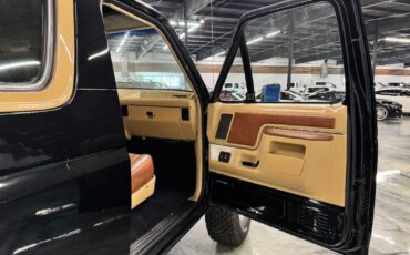Ford-Bronco-1989-2d-Utility-4wd-12