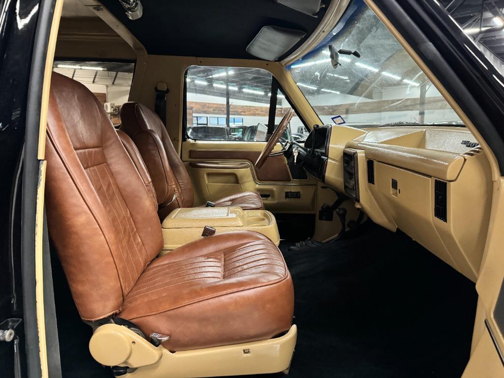 Ford-Bronco-1989-2d-Utility-4wd-13