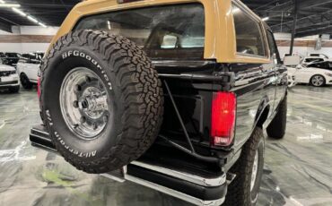 Ford-Bronco-1989-2d-Utility-4wd-3