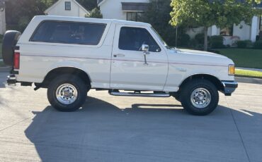 Ford-Bronco-1990-3