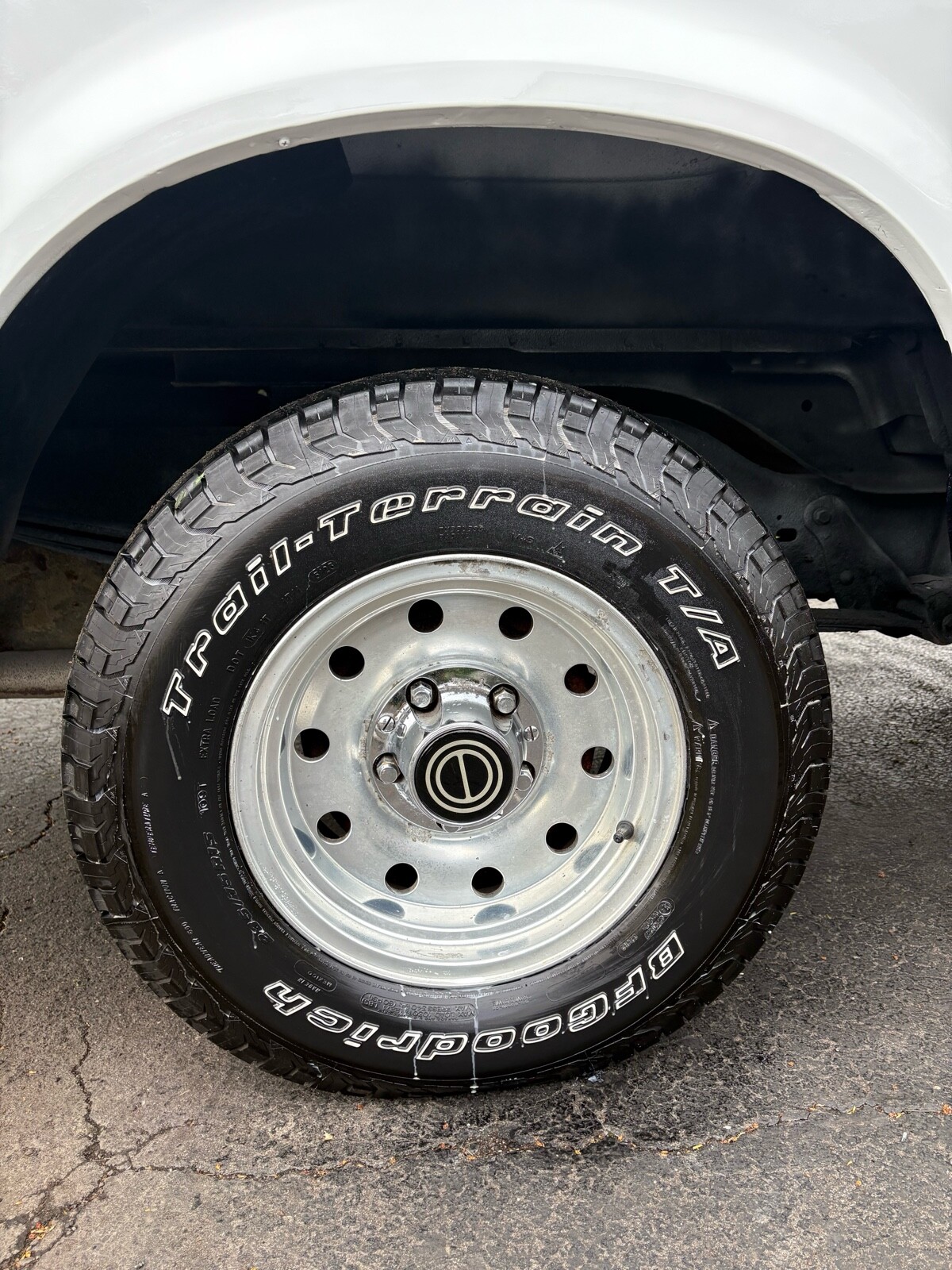 Ford-Bronco-1992-3