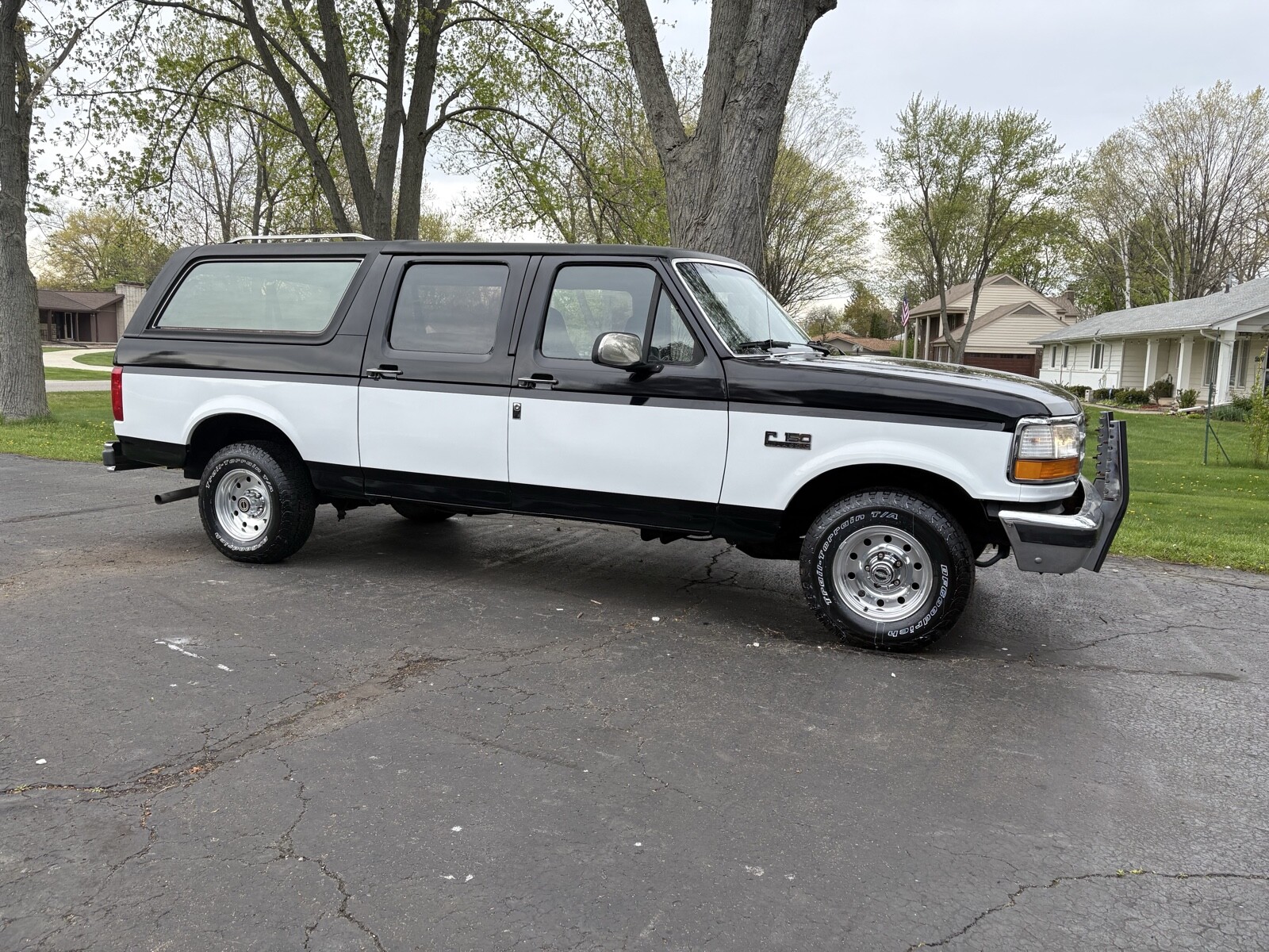 Ford-Bronco-1992-6