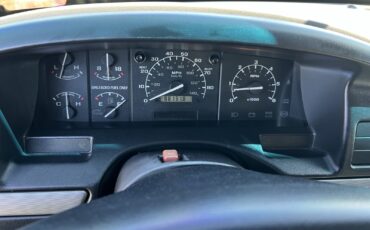 Ford-Bronco-1995-24