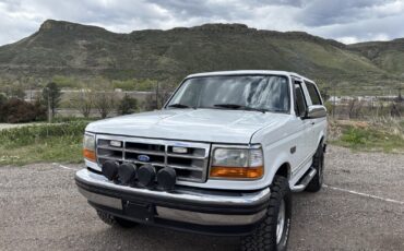 Ford-Bronco-1995-SUV-1