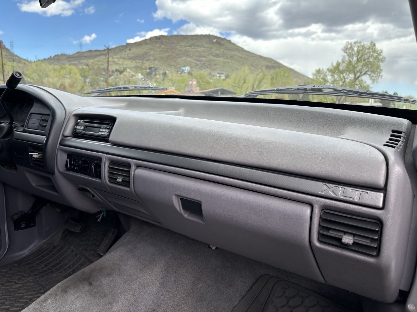 Ford-Bronco-1995-SUV-24