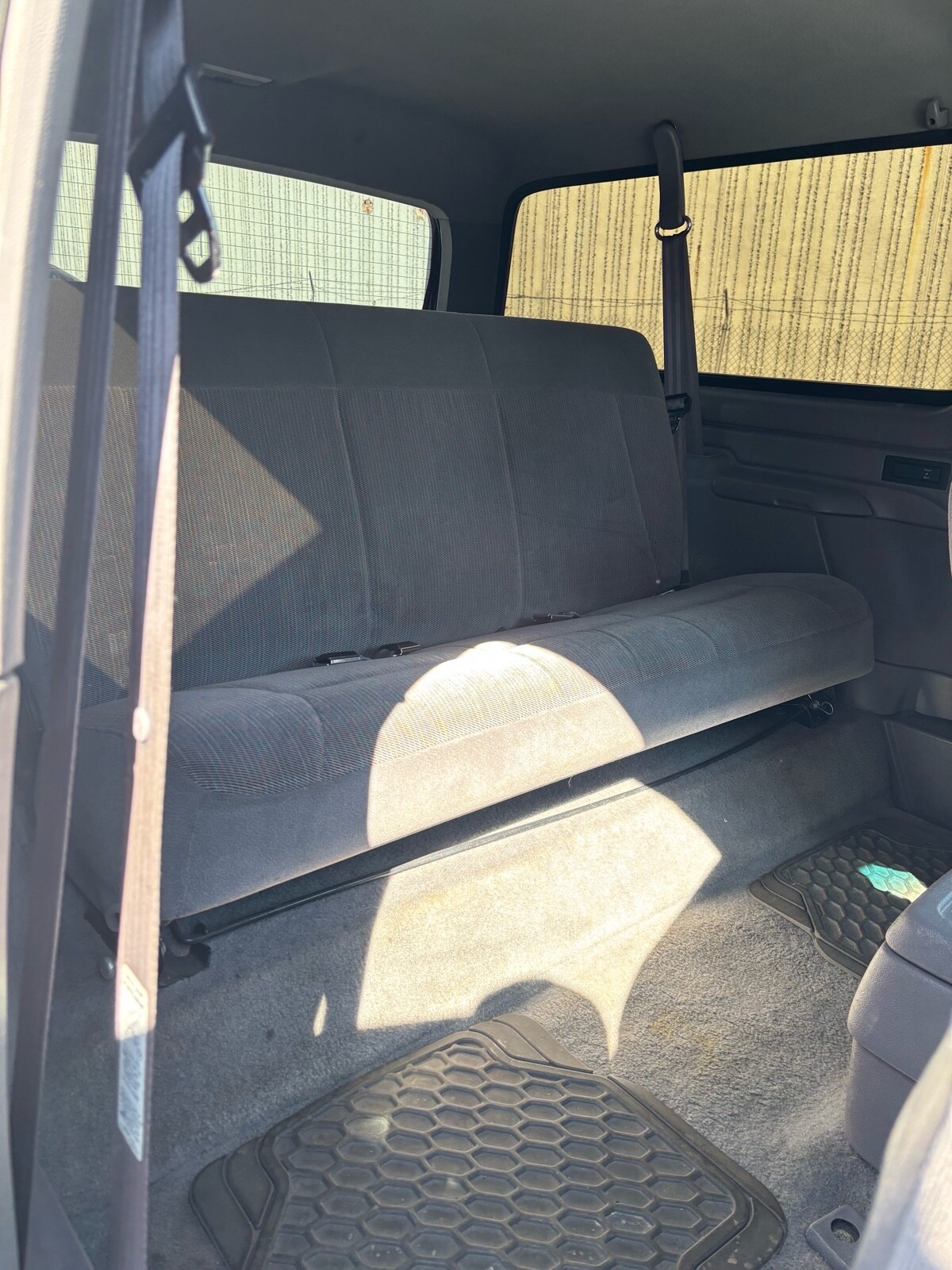 Ford-Bronco-1995-SUV-27