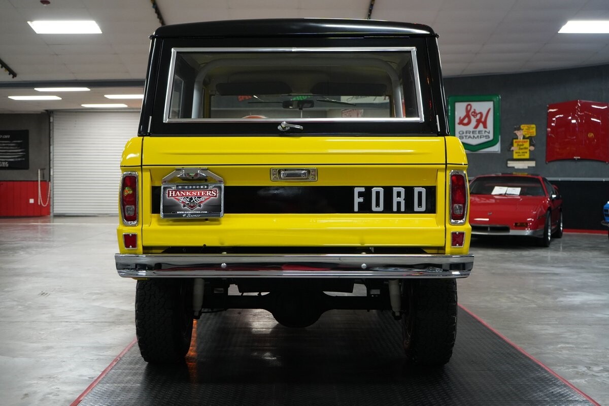 Ford-Bronco-4x4-1976-SUV-21