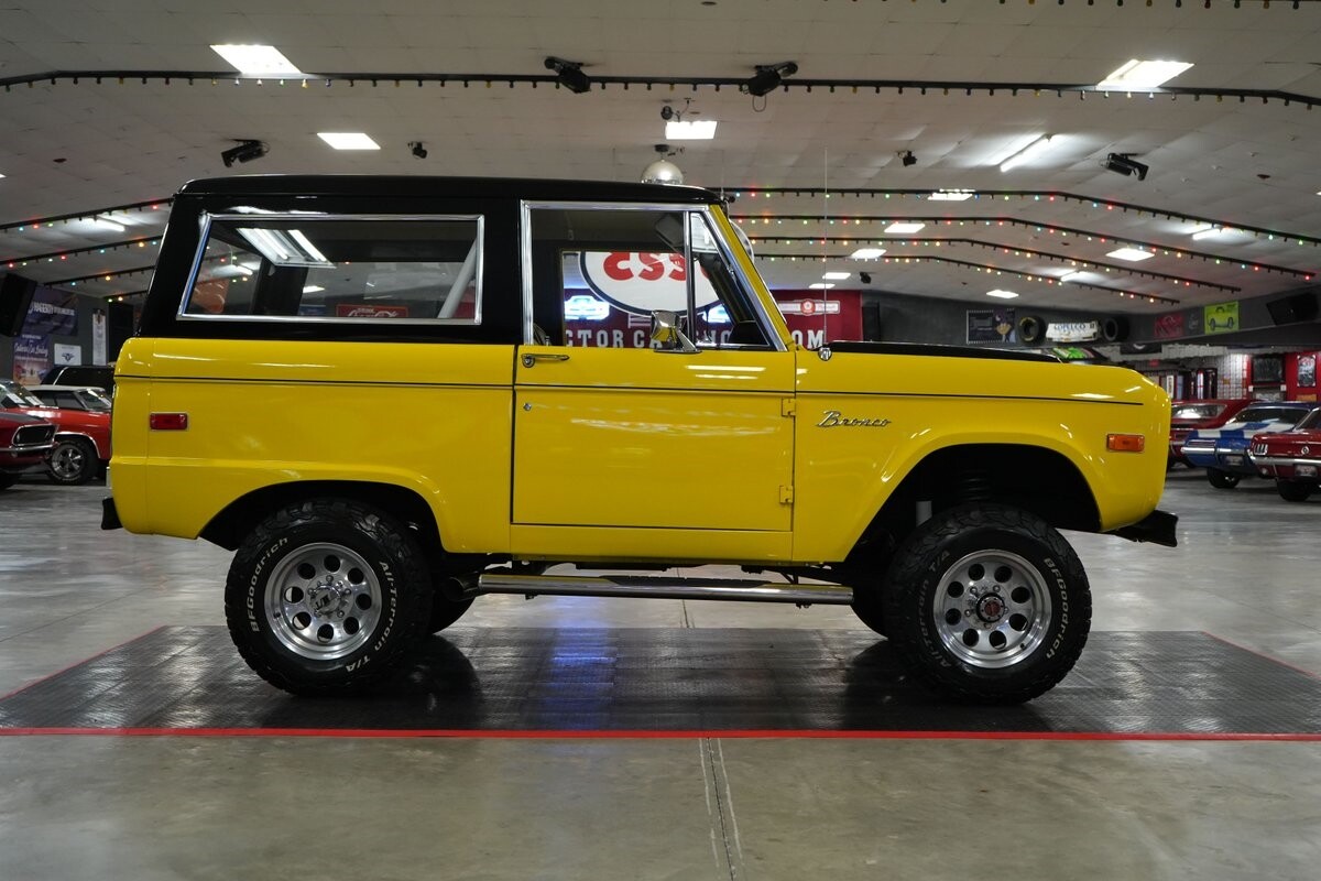 Ford-Bronco-4x4-1976-SUV-23