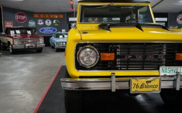 Ford-Bronco-4x4-1976-SUV-28
