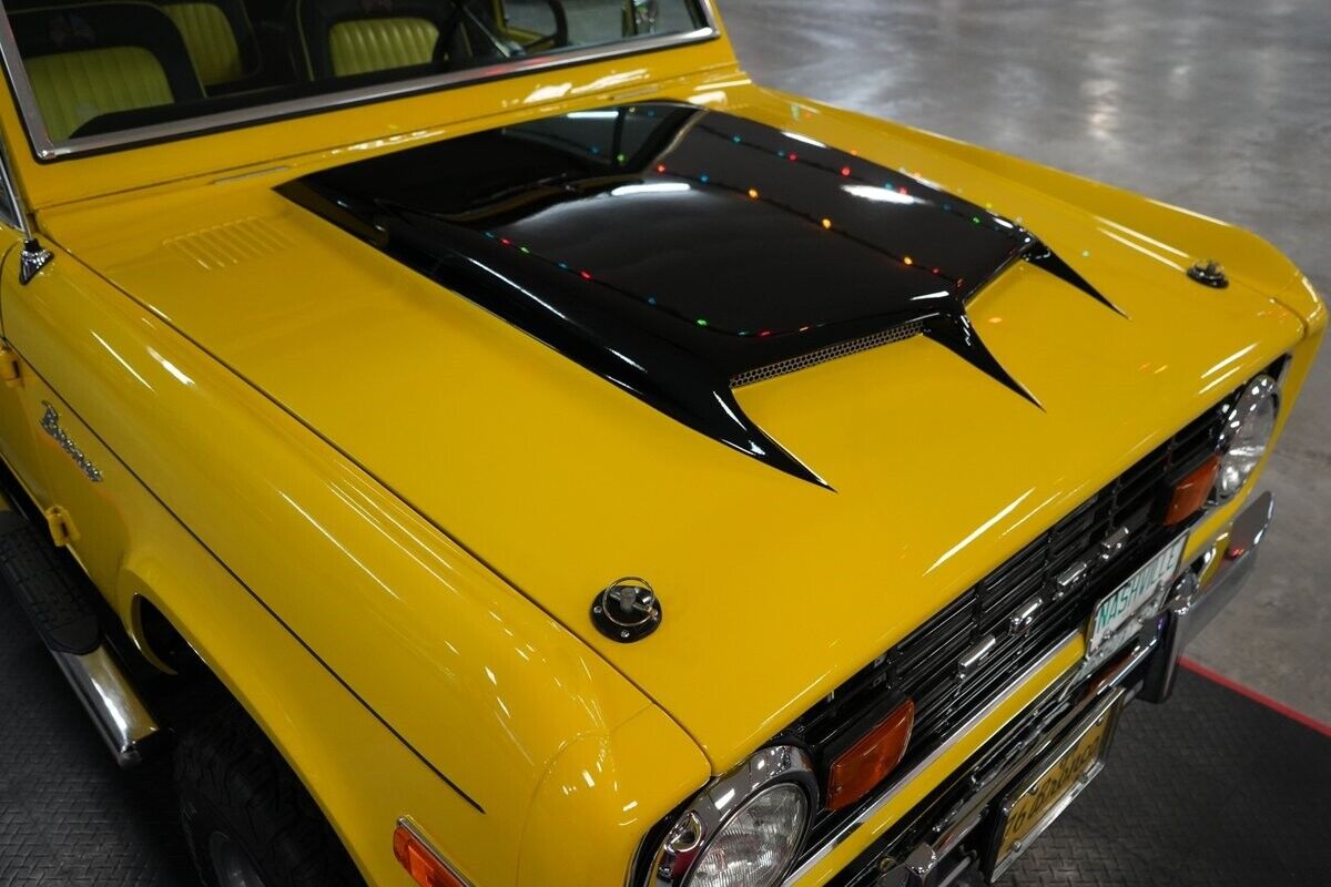 Ford-Bronco-4x4-1976-SUV-30