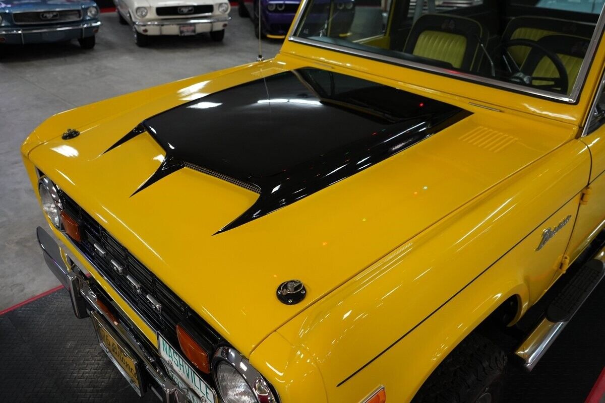 Ford-Bronco-4x4-1976-SUV-31