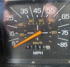 Ford-Bronco-4x4-1983-8