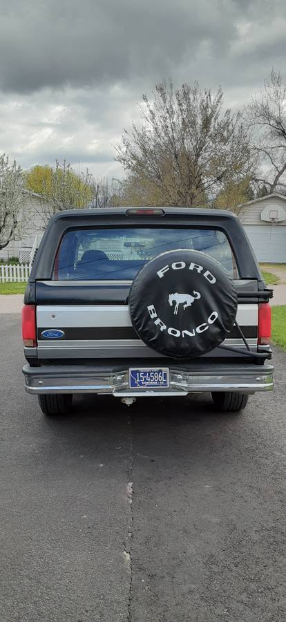 Ford-Bronco-4x4-1993-4