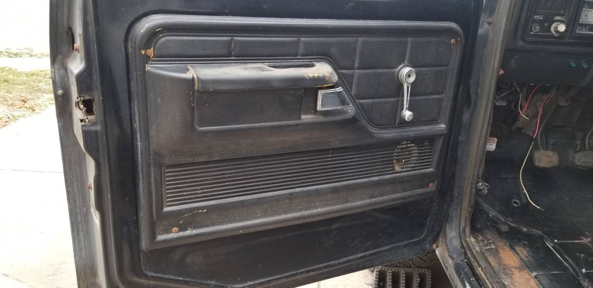 Ford-Bronco-4x4-ranger-xlt-1978-19