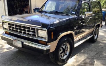 Ford-Bronco-II-1988-SUV-1