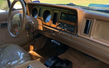 Ford-Bronco-II-1988-SUV-2