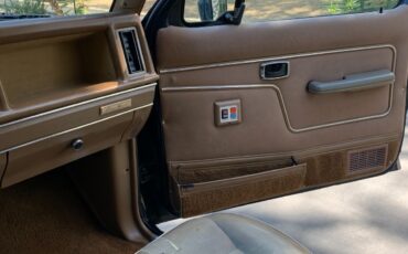 Ford-Bronco-II-1988-SUV-3