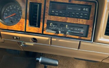 Ford-Bronco-II-1988-SUV-5
