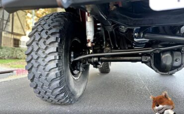 Ford-Bronco-complete-restoration-1976-SUV-18