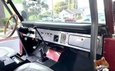 Ford-Bronco-complete-restoration-1976-SUV-28