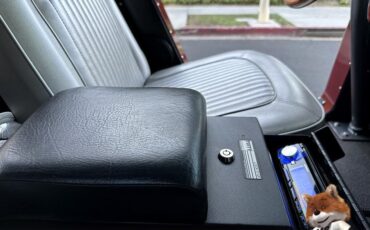 Ford-Bronco-complete-restoration-1976-SUV-31