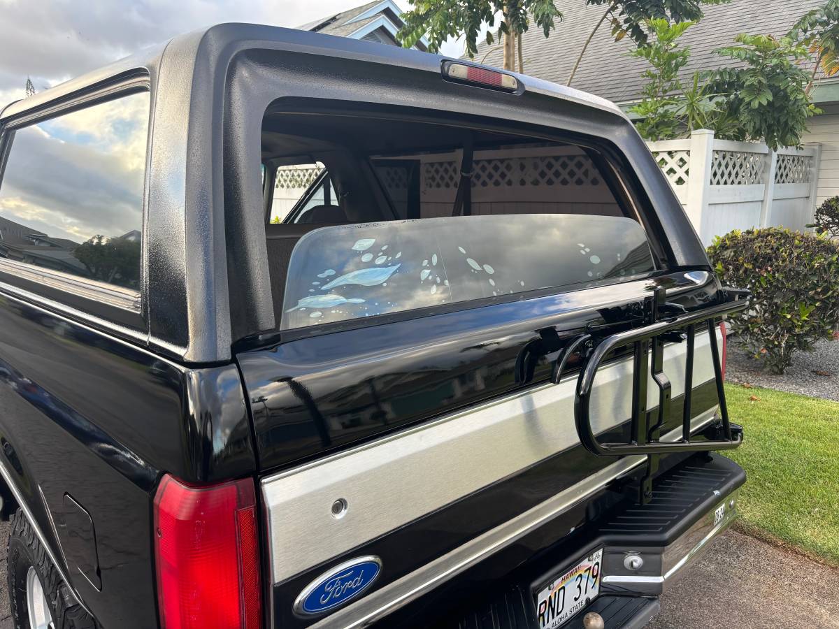 Ford-Bronco-eddie-bauer-1993-black-6