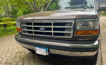 Ford-Bronco-eddie-bauer-4x4-1992-brown-7