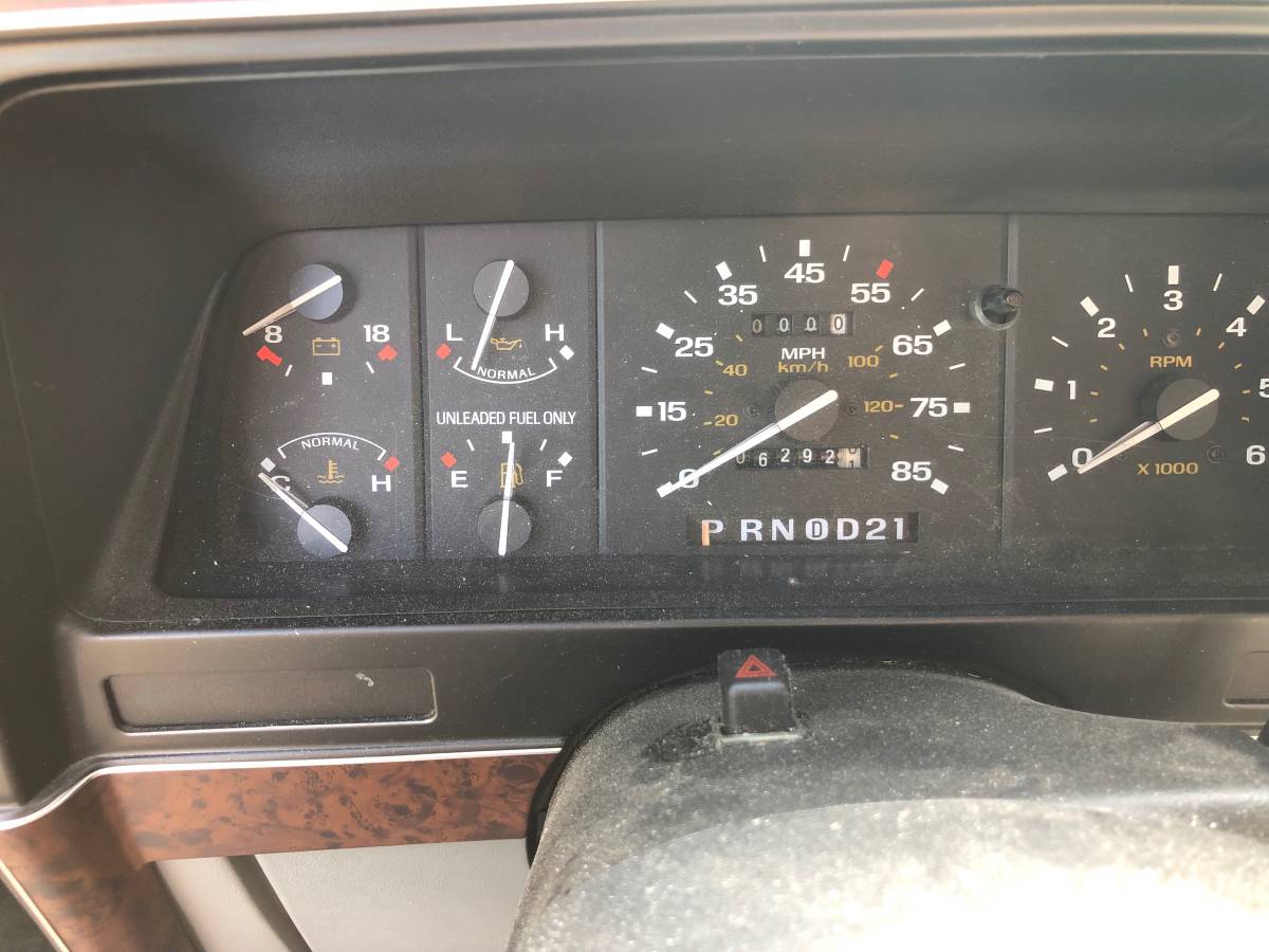Ford-Bronco-ll-1989-silver-7