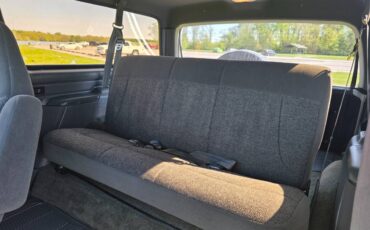 Ford-Bronco-xl-1993-white-10