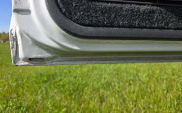 Ford-Bronco-xl-1993-white-18