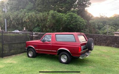 Ford Bronco xlt  1995 red