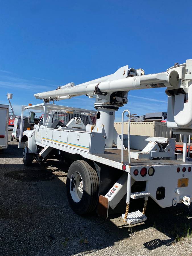 Ford-Bucket-truck-diesel-1993-white-4