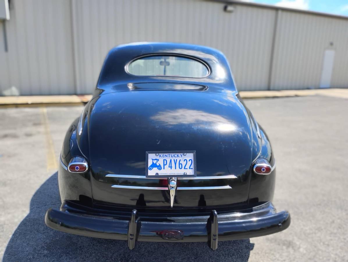 Ford-Business-coupe-1946-black-1