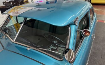 Ford-CUSTOM-1949-2-DOOR-10