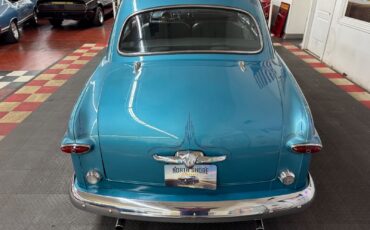 Ford-CUSTOM-1949-2-DOOR-12