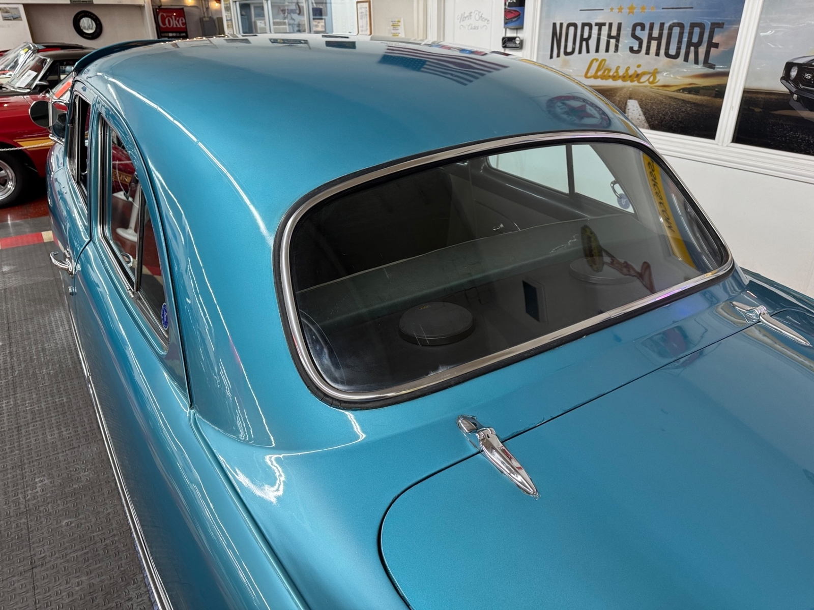Ford-CUSTOM-1949-2-DOOR-15