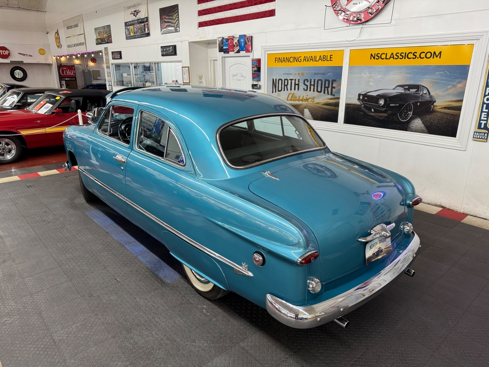 Ford-CUSTOM-1949-2-DOOR-2
