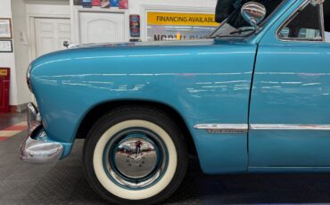 Ford-CUSTOM-1949-2-DOOR-22